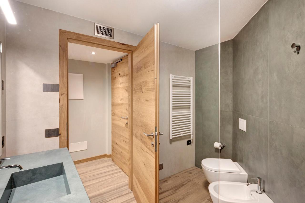 Snow Mountain Planet Suite House Livigno Exteriör bild
